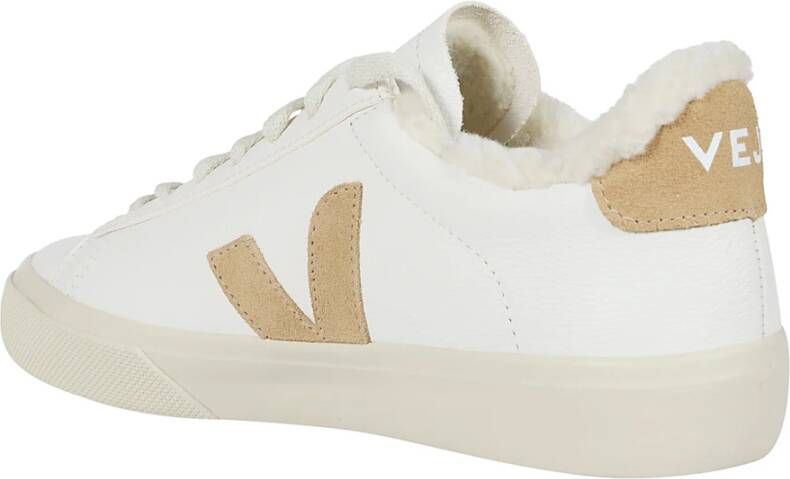 Veja Witte leren sneakers met suède detail White Dames