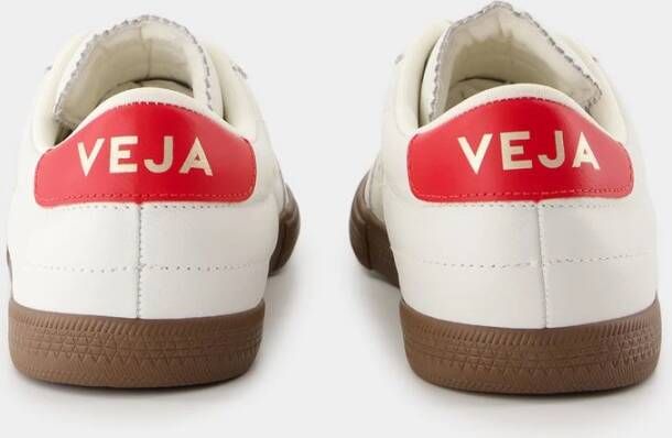 Veja Witte leren sneakers Panenka stijl