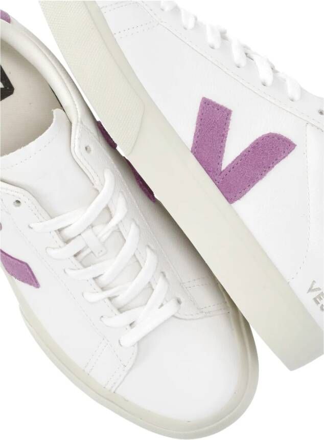 Veja Witte Leren Sneakers Ronde Neus Logo White Dames