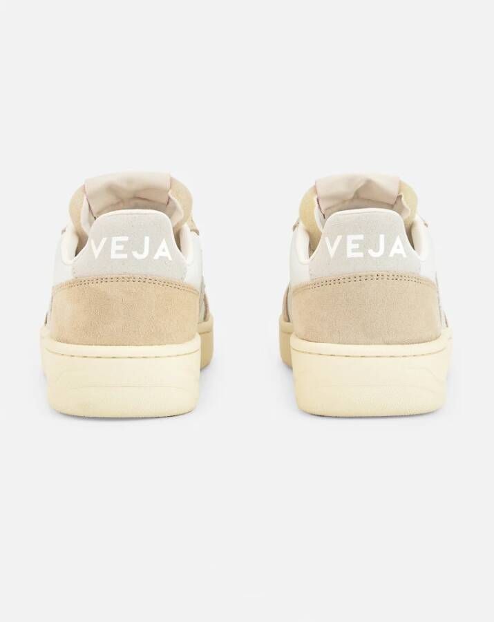 Veja V-82 Sneakers