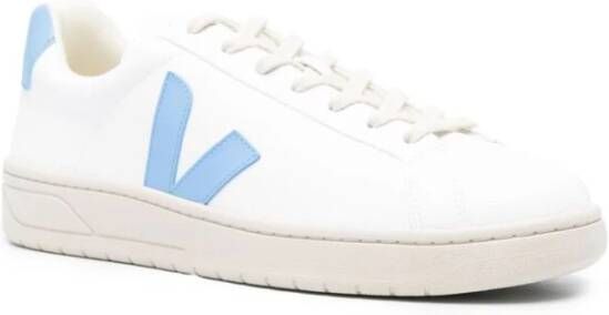 Veja Witte Sneaker met Korrelige Textuur en Logo Details Multicolor Heren