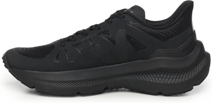 Veja Zwarte minimalistische lage sneakers