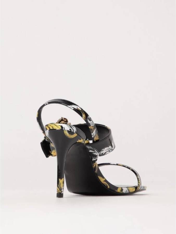 Versace Jeans Couture Baroque Print Sandalen