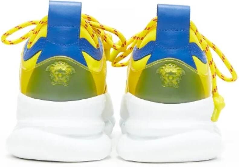 Versace Pre-owned Fabric sneakers Yellow Dames