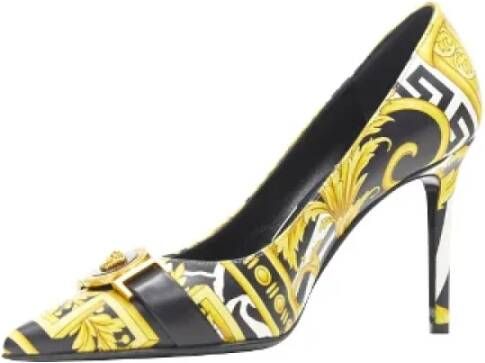 Versace Pre-owned Leather heels Multicolor Dames
