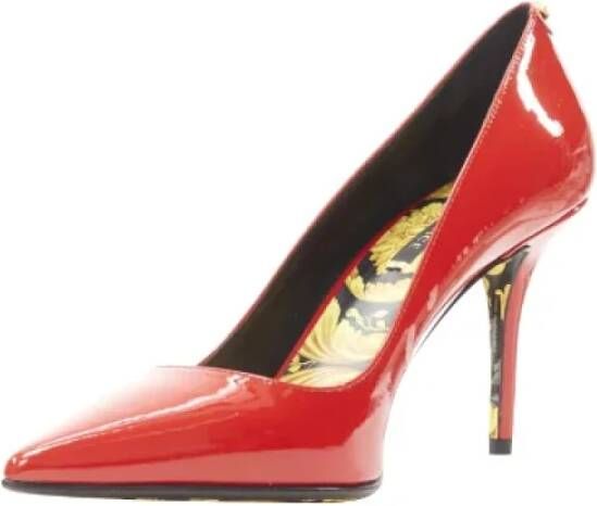 Versace Pre-owned Leather heels Red Dames