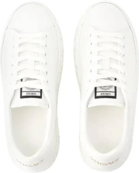 Versace Pre-owned Leather sneakers White Dames