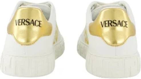 Versace Pre-owned Leather sneakers White Dames