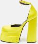 Versace Pre-owned Satin heels Yellow Dames - Thumbnail 2