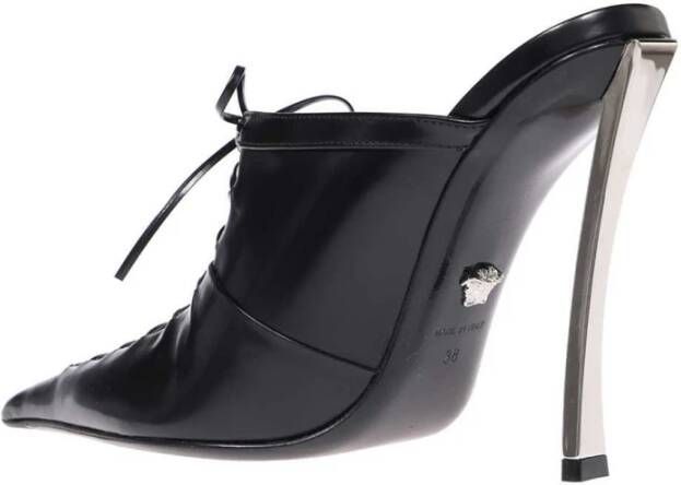 Versace Puntige Neus Leren Muiltjes