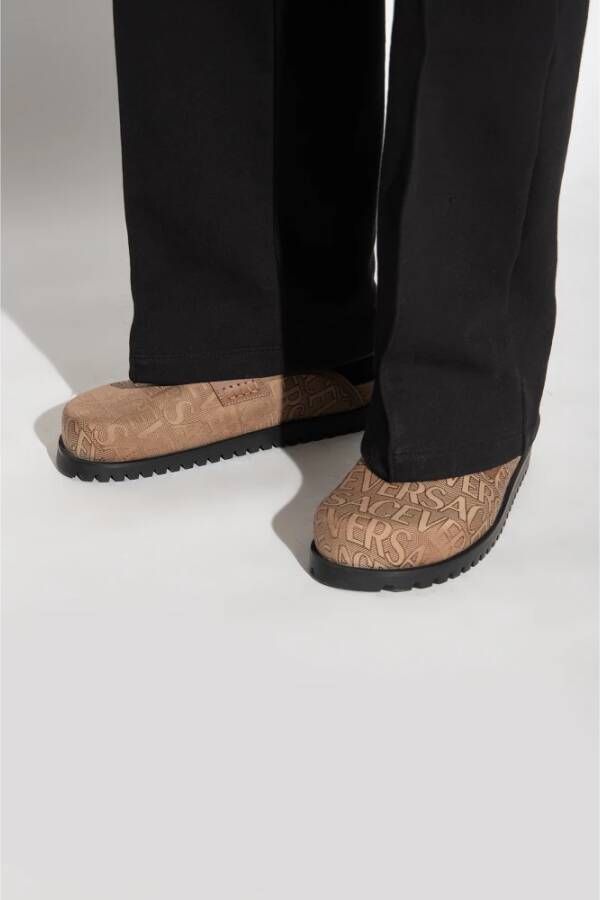 Versace Slippers met logo Beige Heren