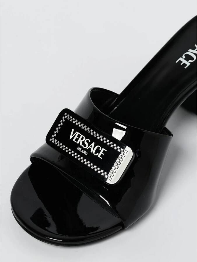 Versace Sandalen met Gesp en Hak