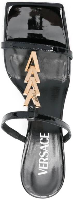 Versace Zwarte leren sandalen met middelhoge hak