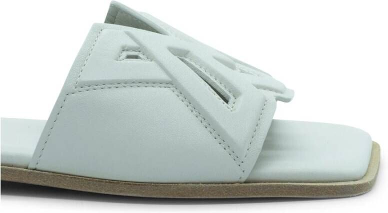 Vic Matié Vierkante open monogram roomkleurige slipper