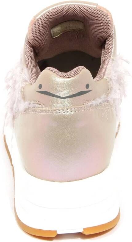 Voile Blanche Plume Shoe