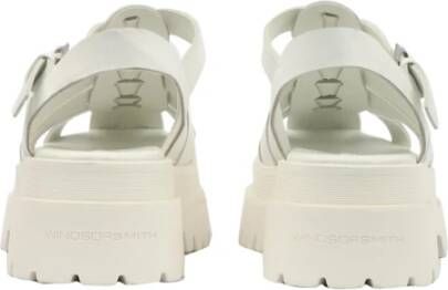 Windsor Smith Verhoog je zomerse stijl met witte platform platte sandalen Wit Dames
