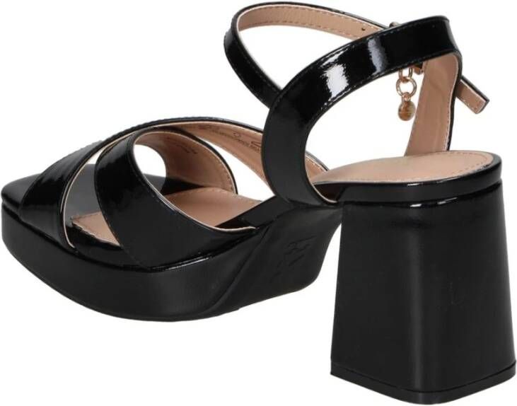 XTI Mode Sandalen voor Jonge Volwassenen Black Dames