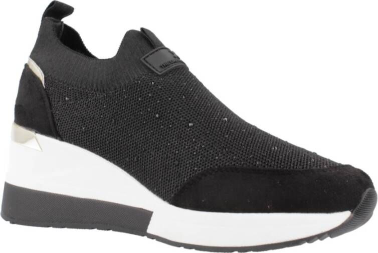 XTI Sneakers Beige Dames