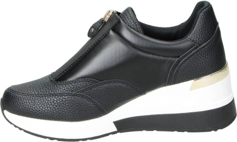 XTI Sneakers Zwart Dames