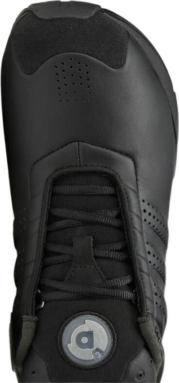 Y-3 Control Sneaker voor een actieve levensstijl