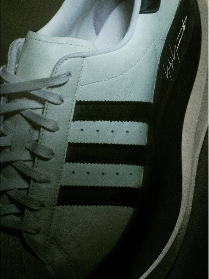 Y-3 Gendo Superstar Sneakers in Off White Black White Heren