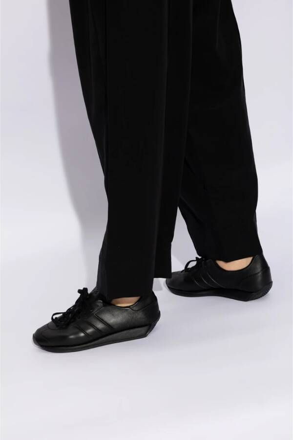 Y-3 Land sneakers Black Dames