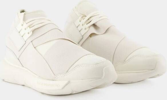 Y-3 Off-White Leren Qasa Sneakers Wit Dames