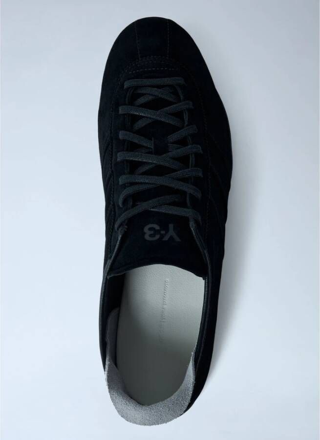 Y-3 Suède Leren Sneakers met Logo Motief
