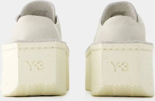 Y-3 Witte Leren Renga Lo Sneakers Beige Heren