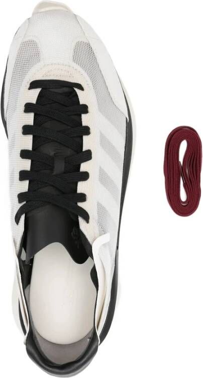 Y-3 Witte Mesh Sneaker met Gebogen Zool