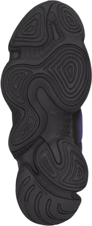 Yeezy High Tyrian Sneakers
