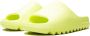 Yeezy Glow Slides voor Upgrade je zomerse schoenen Green - Thumbnail 10