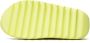 Yeezy Glow Slides voor Upgrade je zomerse schoenen Green - Thumbnail 6