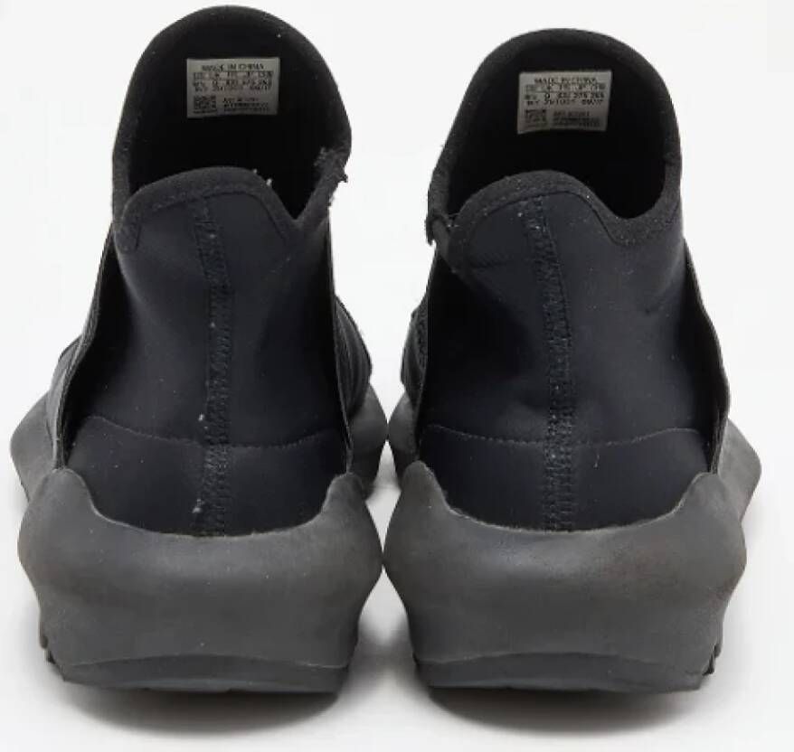 Yohji Yamamoto Pre-owned Mesh sneakers Black Dames