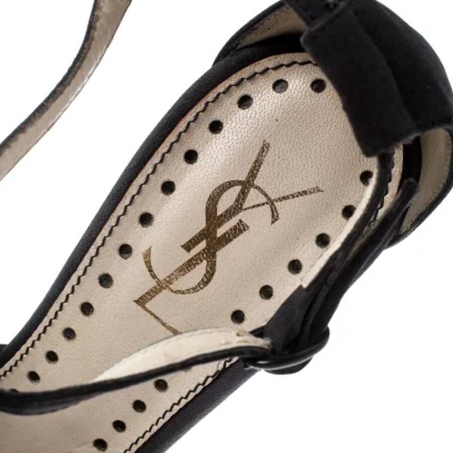 Yves Saint Laurent Vintage Pre-owned Canvas sandals Black Dames
