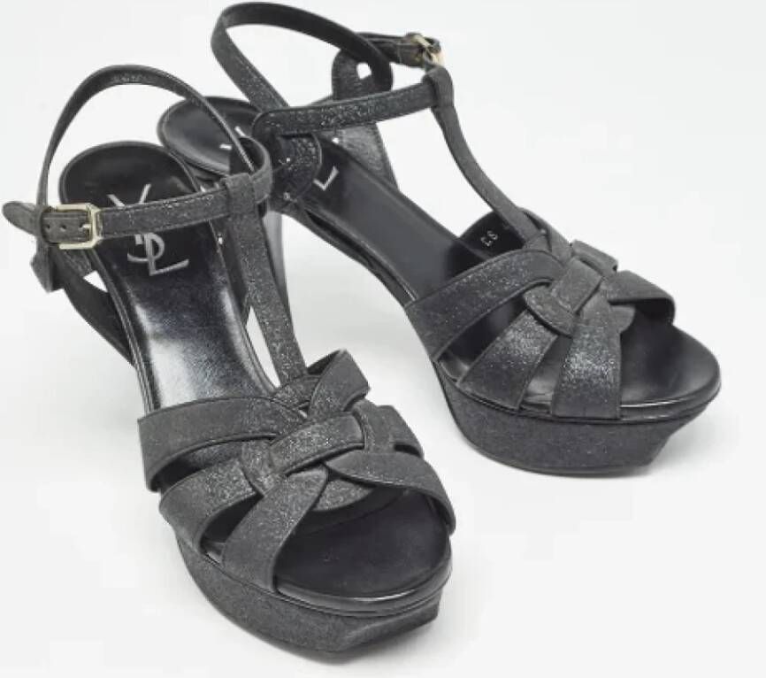 Yves Saint Laurent Vintage Pre-owned Fabric sandals Gray Dames