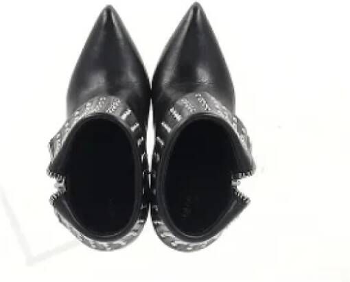 Yves Saint Laurent Vintage Pre-owned Leather boots Black Dames