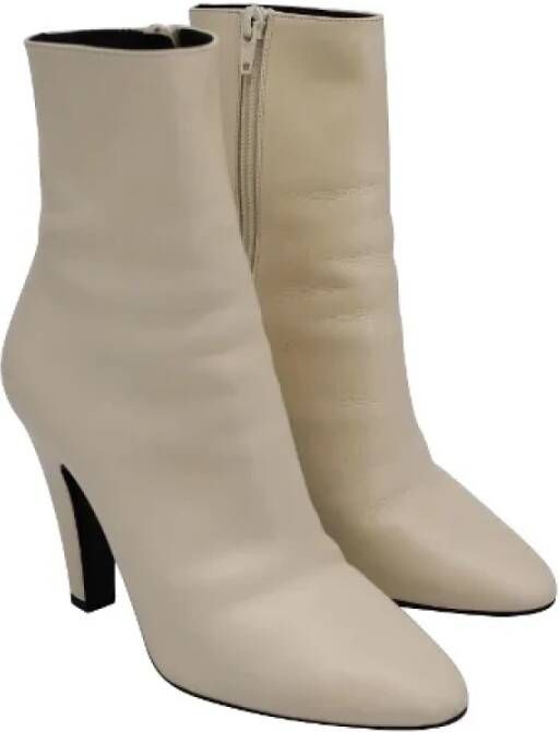 Yves Saint Laurent Vintage Pre-owned Leather boots White Dames