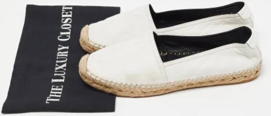 Yves Saint Laurent Vintage Pre-owned Leather flats White Dames