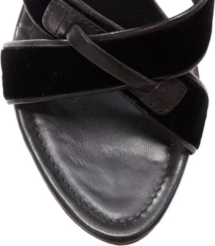 Yves Saint Laurent Vintage Pre-owned Leather heels Black Dames