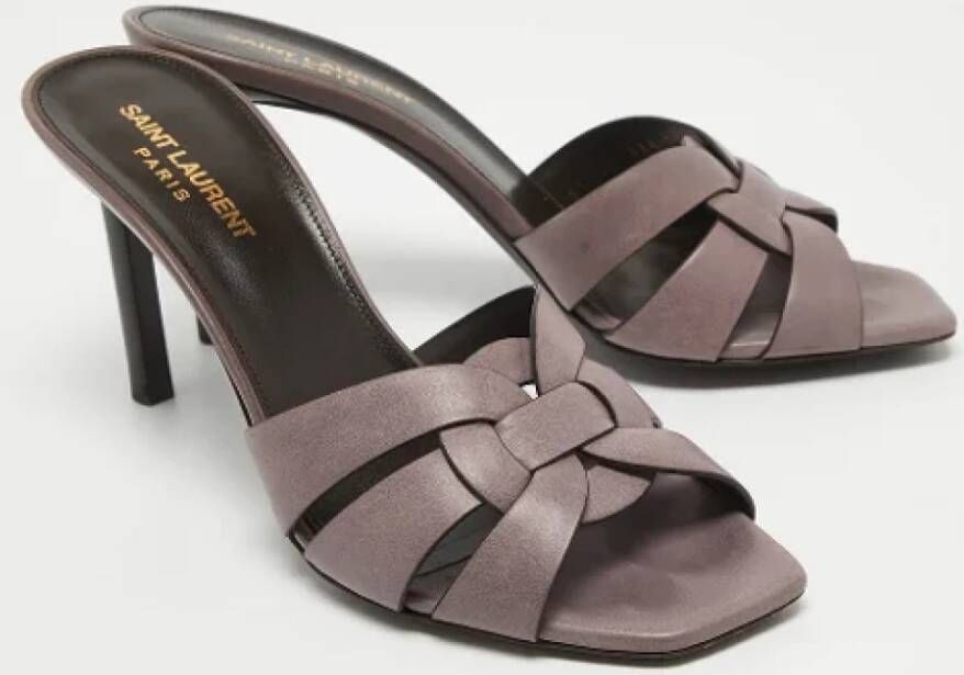 Yves Saint Laurent Vintage Pre-owned Leather heels Purple Dames