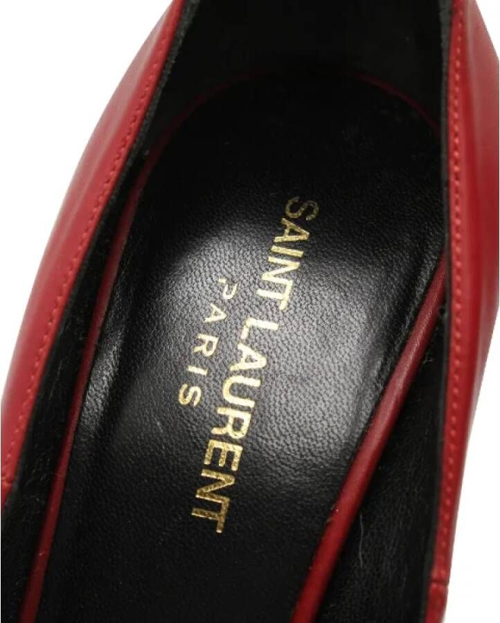 Yves Saint Laurent Vintage Pre-owned Leather heels Red Dames