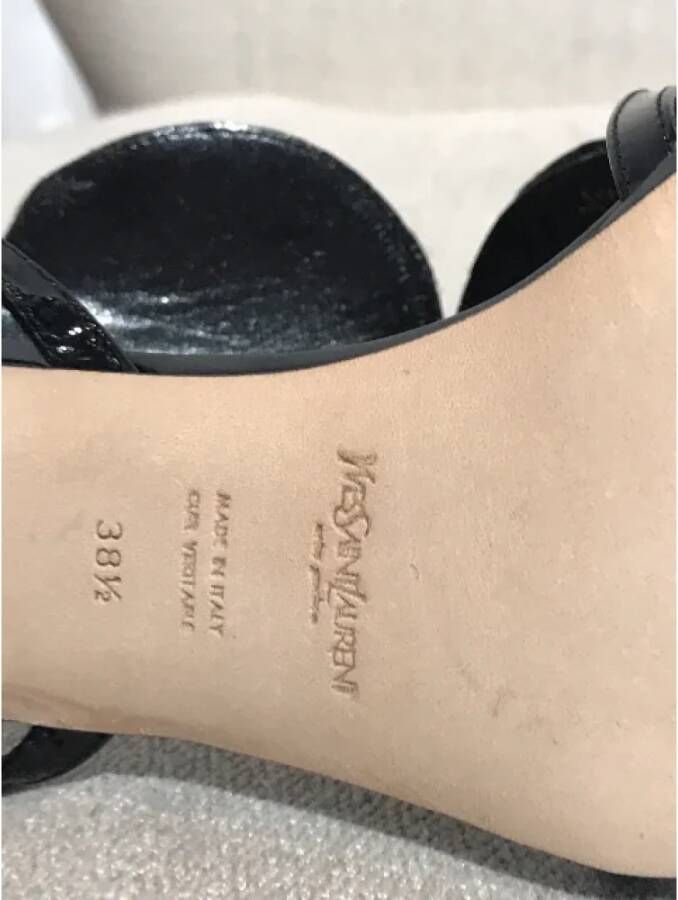 Yves Saint Laurent Vintage Pre-owned Leather sandals Black Dames