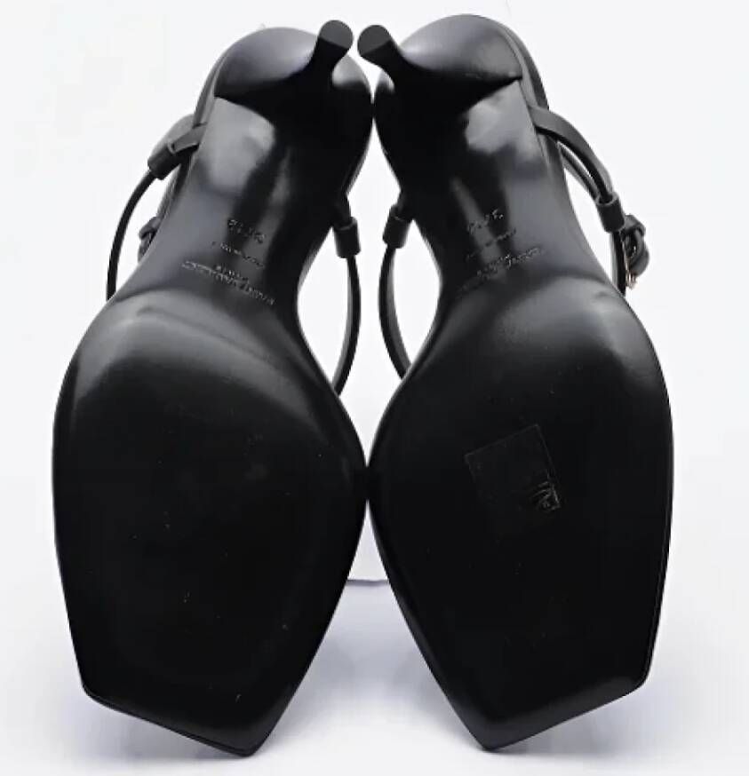 Yves Saint Laurent Vintage Pre-owned Leather sandals Black Dames
