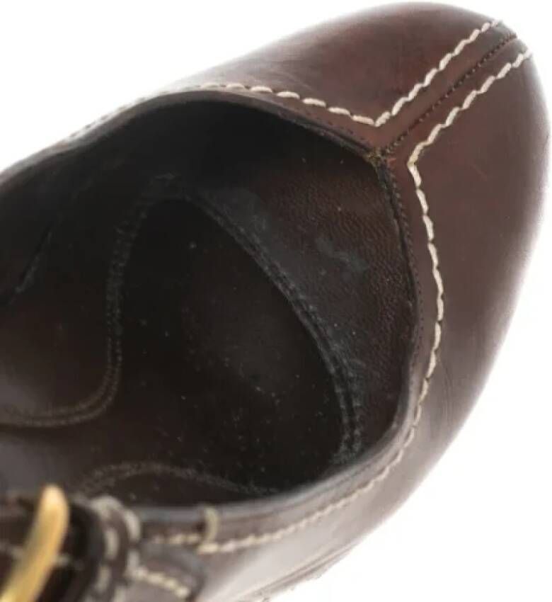 Yves Saint Laurent Vintage Pre-owned Leather sandals Brown Dames