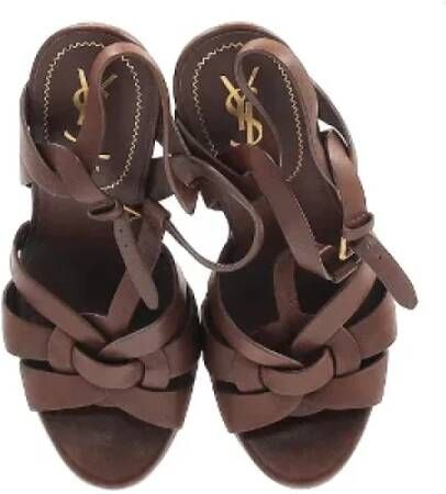 Yves Saint Laurent Vintage Pre-owned Leather sandals Brown Dames