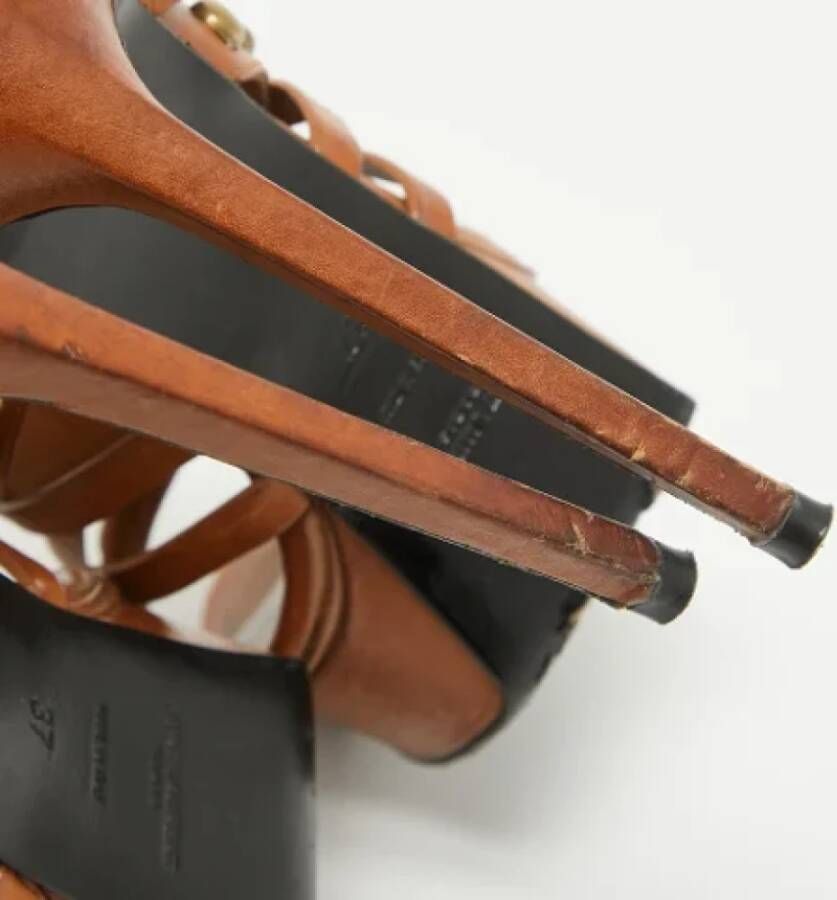 Yves Saint Laurent Vintage Pre-owned Leather sandals Brown Dames
