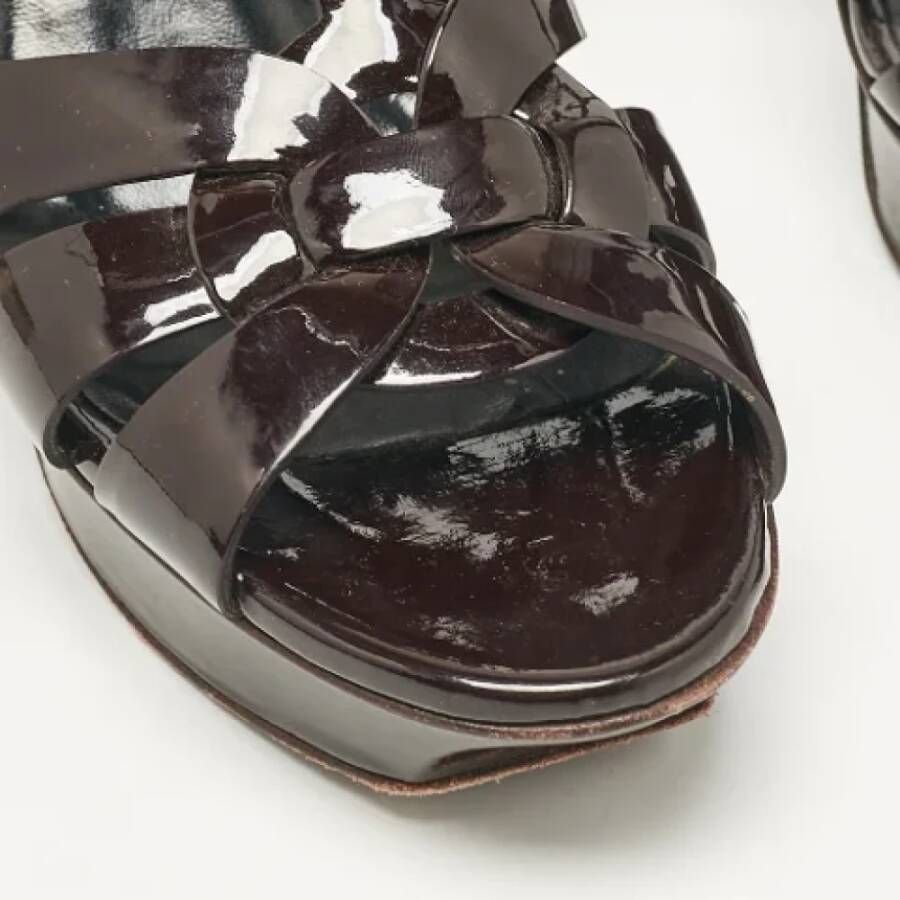 Yves Saint Laurent Vintage Pre-owned Leather sandals Brown Dames