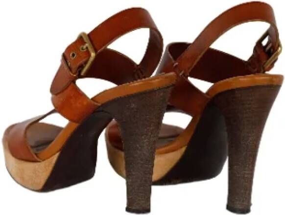 Yves Saint Laurent Vintage Pre-owned Leather sandals Brown Dames