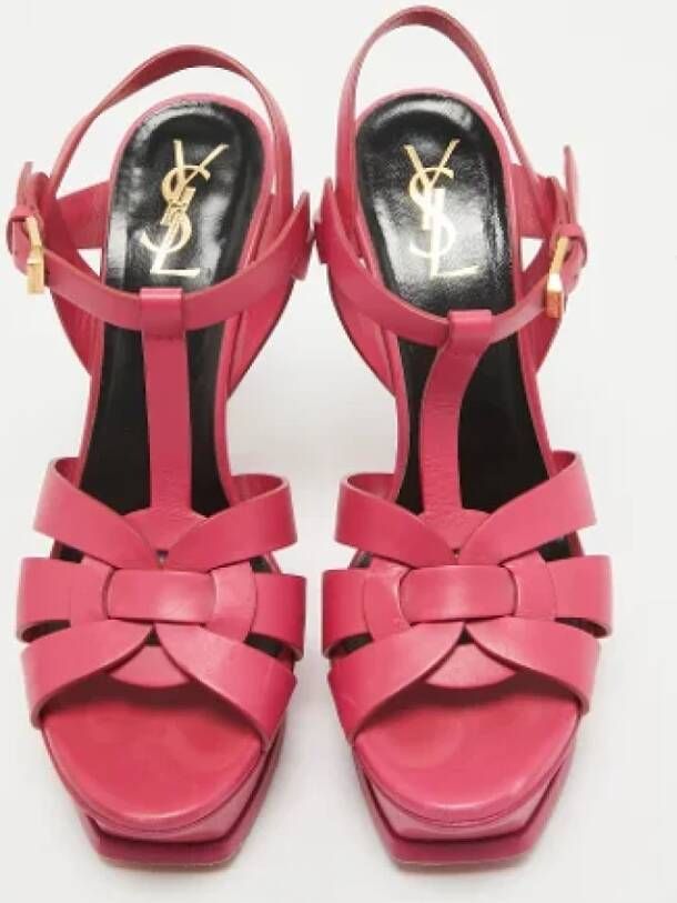 Yves Saint Laurent Vintage Pre-owned Leather sandals Pink Dames